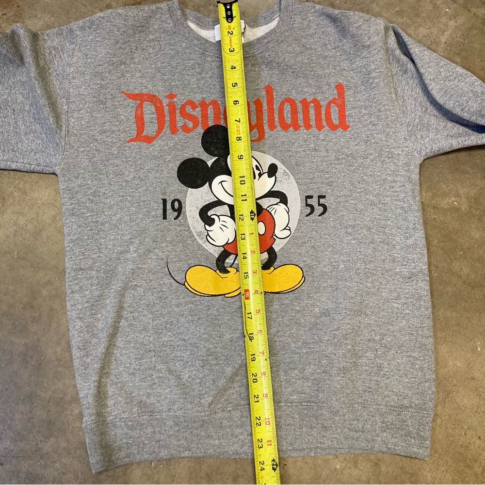 DISNEY Classic Vintage Inspired 1955 Mickey Mouse Gray Crewneck Size S - Picture 7 of 7